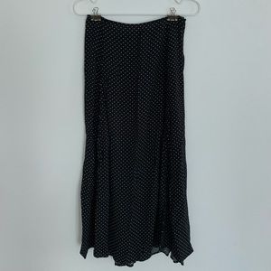 Reformation Zoe Skirt. Side slit. Size 4